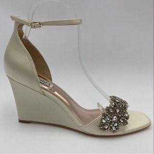 Badgley Mischka shoes size 10 / New